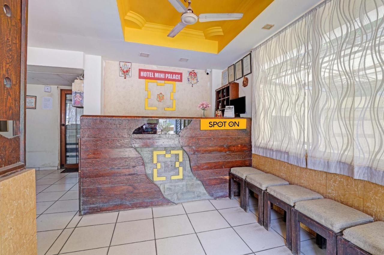 Oyo Flagship 80463 Hotel Mini Palace Vadodara Zewnętrze zdjęcie